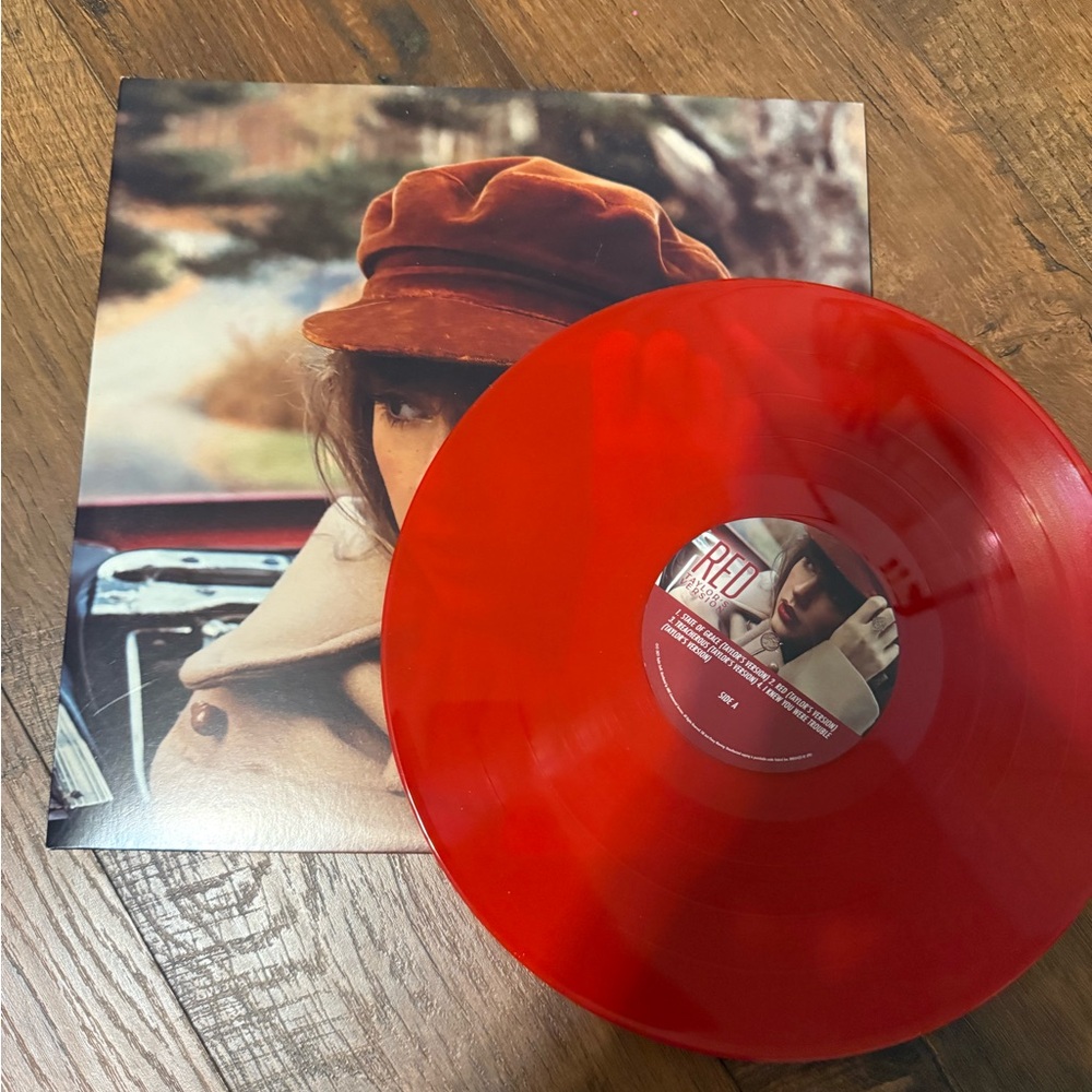Taylor Swift Red (Taylors Version) Vinyl Record